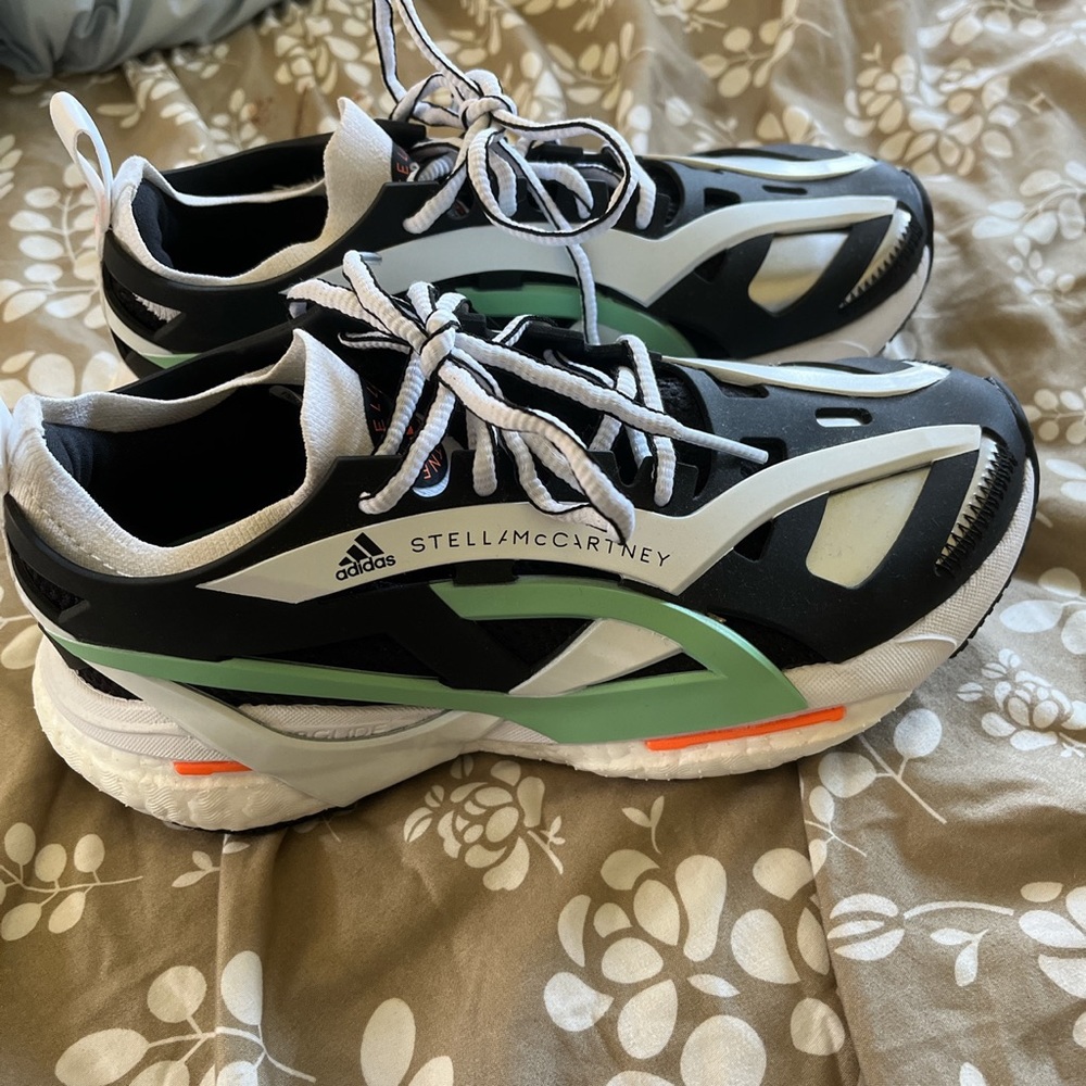 Stella McCartney solar glide sneaker